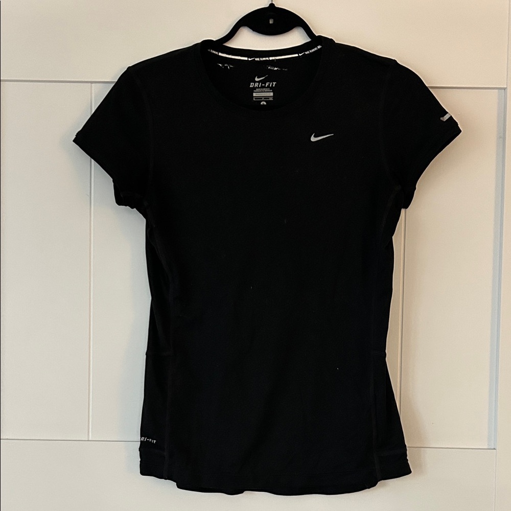 2/$15 Nike Women's Black Short Sleeve Tee